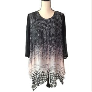 Come N See Tunic Black & Tan Polka Dot Print Medium